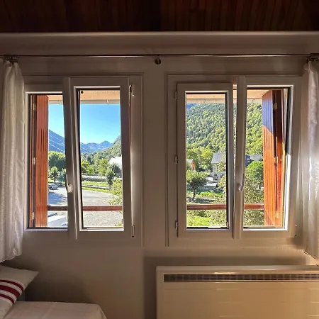 Bordères-louron 1 à 3 Personnes 3 étoiles, Proche Loudenvielle Appartement *