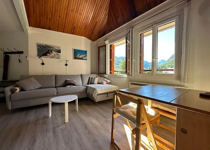 Апартаменты 3 Etoiles Confort,